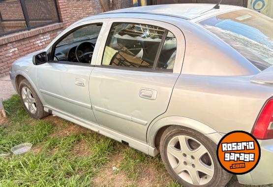 Autos - Chevrolet Astra 2006 GNC 192000Km - En Venta