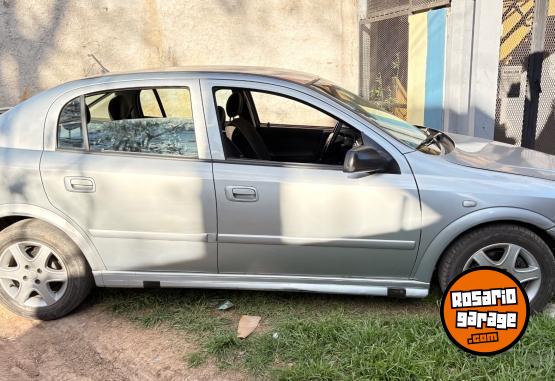 Autos - Chevrolet Astra 2006 GNC 192000Km - En Venta