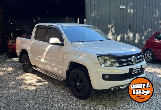 Camionetas - Volkswagen AMAROK TRENDLINE 180 HP 2016 Diesel 195000Km - En Venta