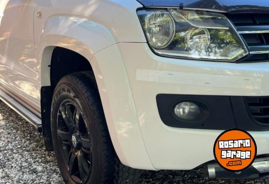 Camionetas - Volkswagen AMAROK TRENDLINE 180 HP 2016 Diesel 195000Km - En Venta