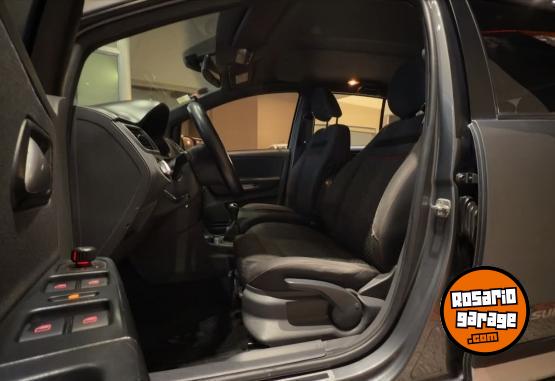 Autos - Volkswagen SURAN CROSS 2015 GNC 146000Km - En Venta