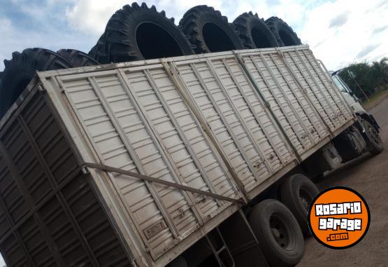 Camiones y Gras - Iveco tector 220 attack impecable permutas - En Venta