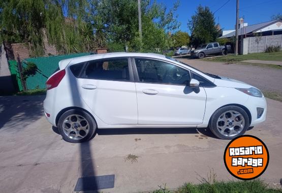 Autos - Ford Fiesta kinetic 2013 Nafta 1Km - En Venta