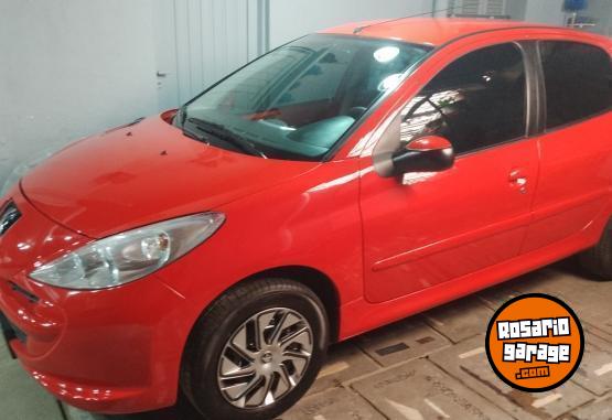 Autos - Peugeot 207 Compact Allure 2015 Nafta 110000Km - En Venta