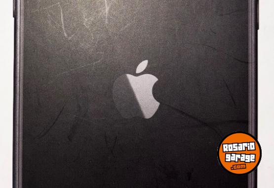 Telefona - Cajas vacas de iPhone 11 y 9  y airpods - En Venta