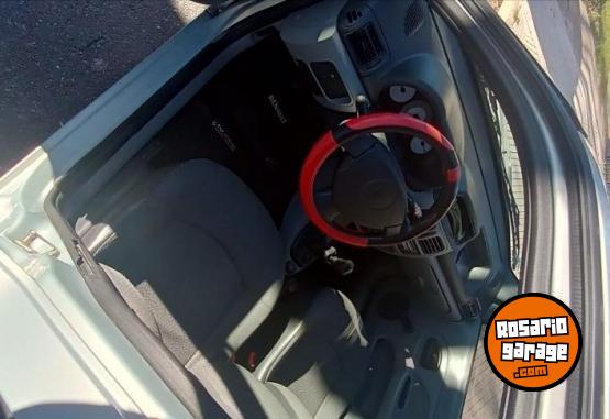 Autos - Renault Clio 2 2008 Nafta 200000Km - En Venta