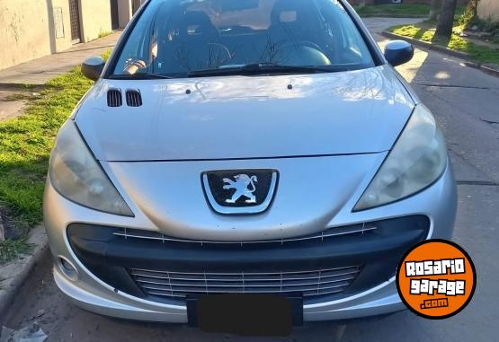 Autos - Peugeot 207 COMPACT 2011 GNC 275000Km - En Venta