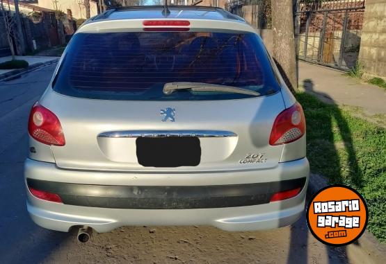Autos - Peugeot 207 COMPACT 2011 GNC 275000Km - En Venta