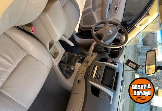 Camionetas - Toyota Sw4 4x4 cuero 2007 Diesel 280000Km - En Venta