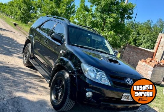 Camionetas - Toyota Sw4 4x4 cuero 2007 Diesel 280000Km - En Venta