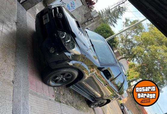 Camionetas - Toyota Sw4 4x4 cuero 2007 Diesel 280000Km - En Venta