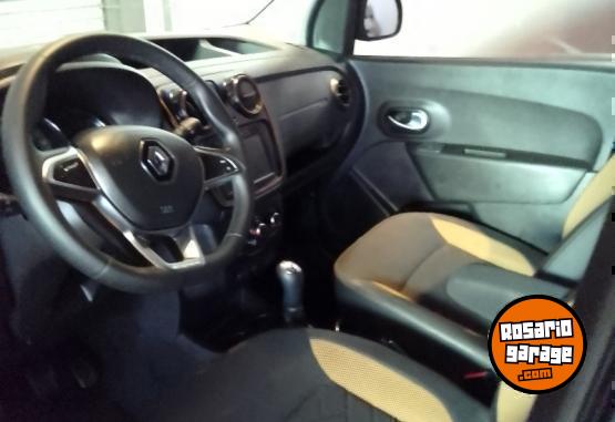 Utilitarios - Renault KANGOO II STEPWAY TD 2021 Diesel 90000Km - En Venta