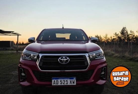 Camionetas - Toyota HILUX SRX AT 2019 Diesel 130000Km - En Venta