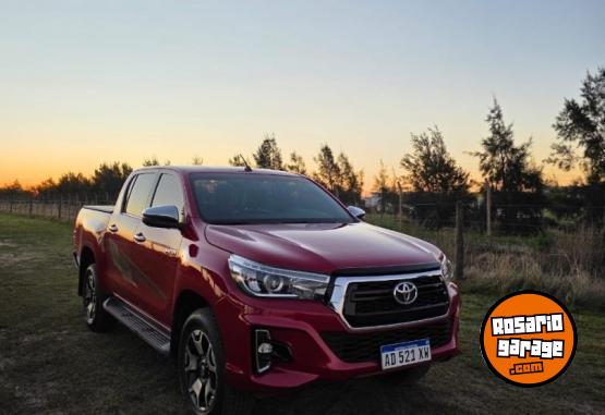 Camionetas - Toyota HILUX SRX AT 2019 Diesel 130000Km - En Venta