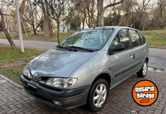 Autos - Renault Renault Scenic 2.0 2000 Nafta 263000Km - En Venta