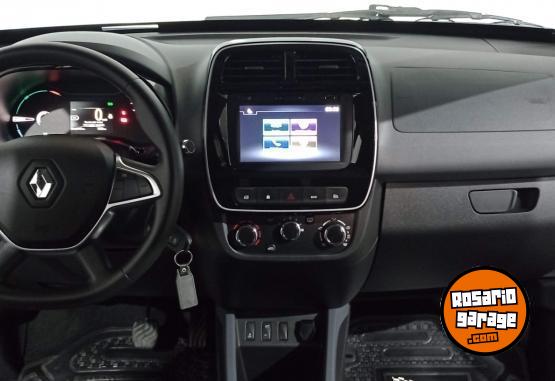 Autos - Renault KWID E-TECH 2023 Electrico / Hibrido 7828Km - En Venta