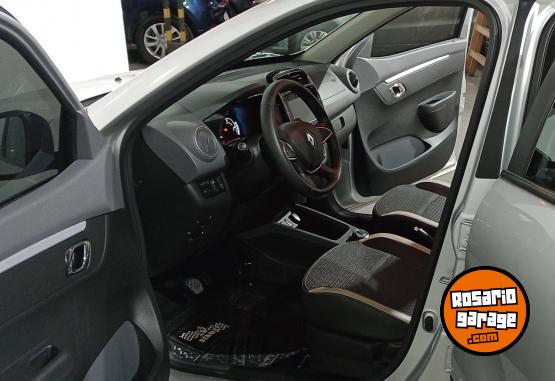 Autos - Renault KWID E-TECH 2023 Electrico / Hibrido 7828Km - En Venta