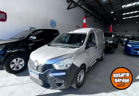 Utilitarios - Renault Kangoo Express Confort 2019 Diesel 90000Km - En Venta