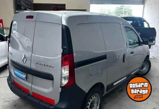 Utilitarios - Renault Kangoo Express Confort 2019 Diesel 90000Km - En Venta