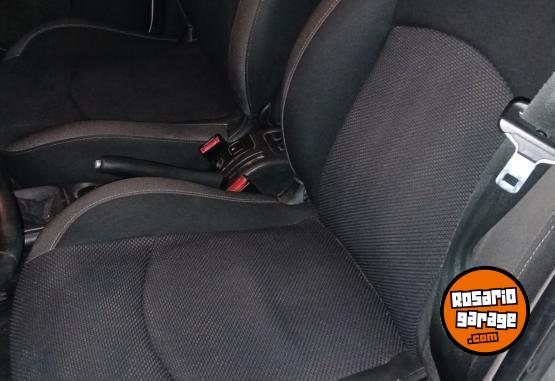 Autos - Peugeot 207 compact xt 1,6 5p 2012 Nafta 150000Km - En Venta