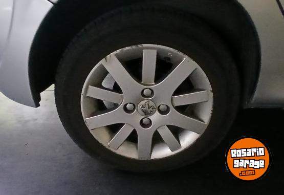 Autos - Peugeot 207 compact xt 1,6 5p 2012 Nafta 150000Km - En Venta