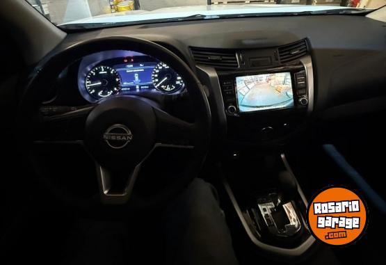Camionetas - Nissan Nissan Frontier 2.3t Xe 4 2023 Diesel 49000Km - En Venta
