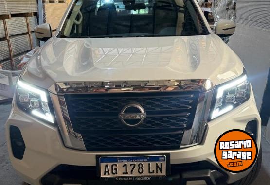 Camionetas - Nissan Nissan Frontier 2.3t Xe 4 2023 Diesel 49000Km - En Venta