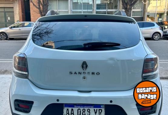 Autos - Chevrolet Sandero Stepway 2016 GNC 120000Km - En Venta