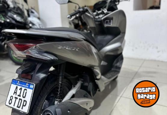 Motos - Honda PCX 150 2019 Nafta 31000Km - En Venta