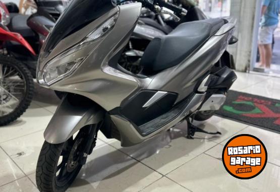 Motos - Honda PCX 150 2019 Nafta 31000Km - En Venta