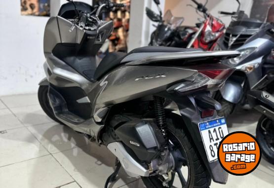 Motos - Honda PCX 150 2019 Nafta 31000Km - En Venta