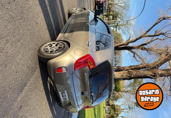 Autos - Kia Picanto 2012 Nafta 132000Km - En Venta