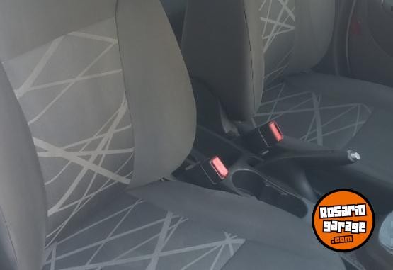 Autos - Ford Fiesta kd 5ptas 2015 Nafta 115000Km - En Venta