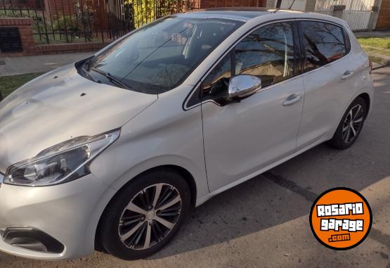 Autos - Peugeot 208 Allure Plus HDI 2018 Diesel 105000Km - En Venta