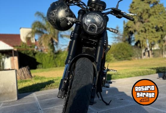 Motos - Benelli Leoncino 2019 Nafta 9000Km - En Venta