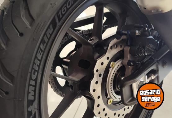 Motos - Honda CB750 HORNET 2025 Nafta 0Km - En Venta