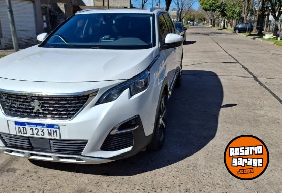 Autos - Peugeot 5008 2018 Diesel 106000Km - En Venta