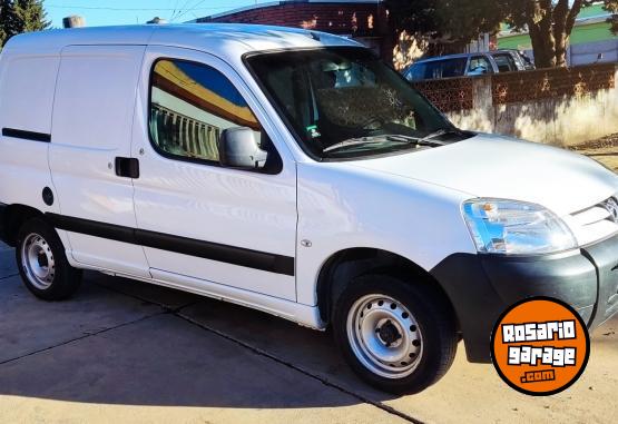 Utilitarios - Peugeot PARTNER 2019 Diesel 100000Km - En Venta