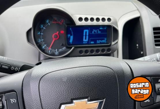 Autos - Chevrolet SONIC 2016 Nafta 33000Km - En Venta