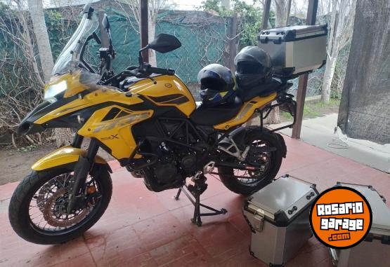 Motos - Benelli Trk 502x 2023 Nafta 10800Km - En Venta