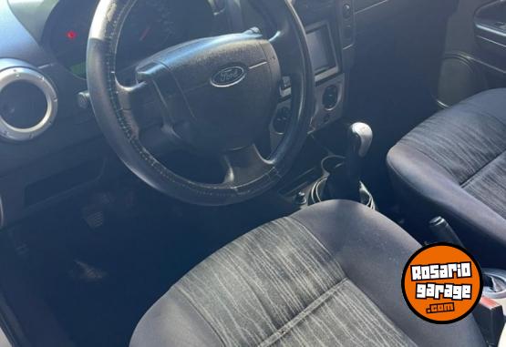 Autos - Ford Eco sport XLS 2008 Nafta 221000Km - En Venta
