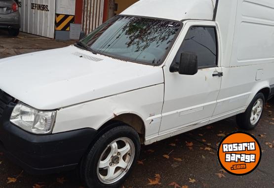 Utilitarios - Fiat Fiorino 1.3 furgon 2009 Nafta 200000Km - En Venta