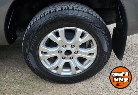 Camionetas - Ford RANGER 3.2 LIMITED 2016 Diesel 220000Km - En Venta