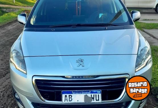 Autos - Peugeot 5008 feline 2017 Nafta 96000Km - En Venta