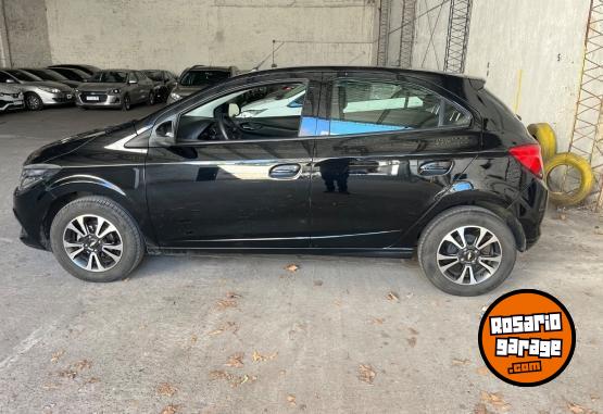 Autos - Chevrolet Onix 2016 Nafta 96000Km - En Venta