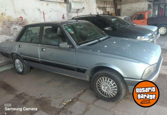Cl�sicos - Peugeot 505 M89 gnc - En Venta