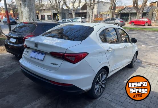 Autos - Fiat Cronos precisin 2021 Nafta 80000Km - En Venta