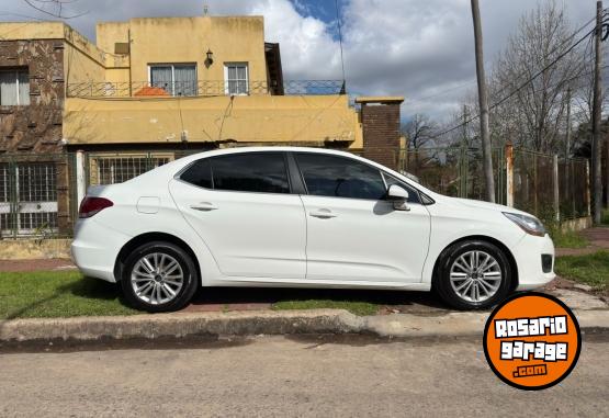 Autos - Citroen C4 Lounge 2015 Nafta 65000Km - En Venta