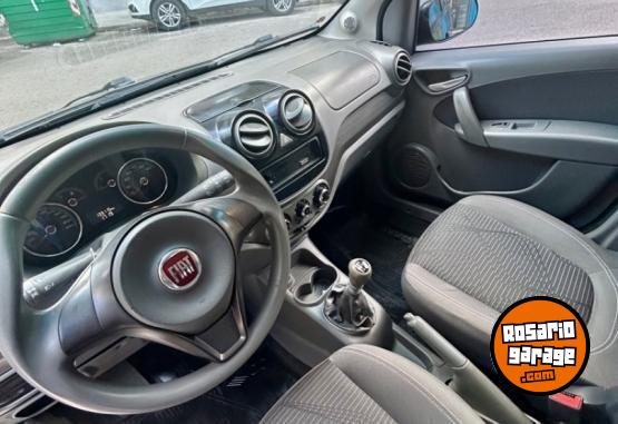 Autos - Fiat Palio 2015 Nafta 130000Km - En Venta