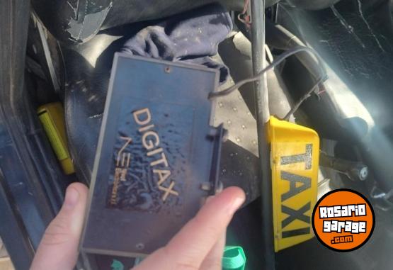 Otros - Vendo reloj taxi y sombrero - En Venta